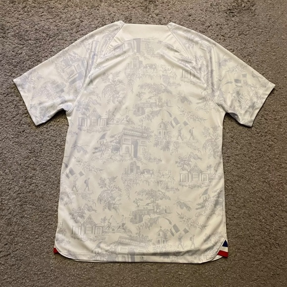 Nike France jersey - Picture 6 of 6